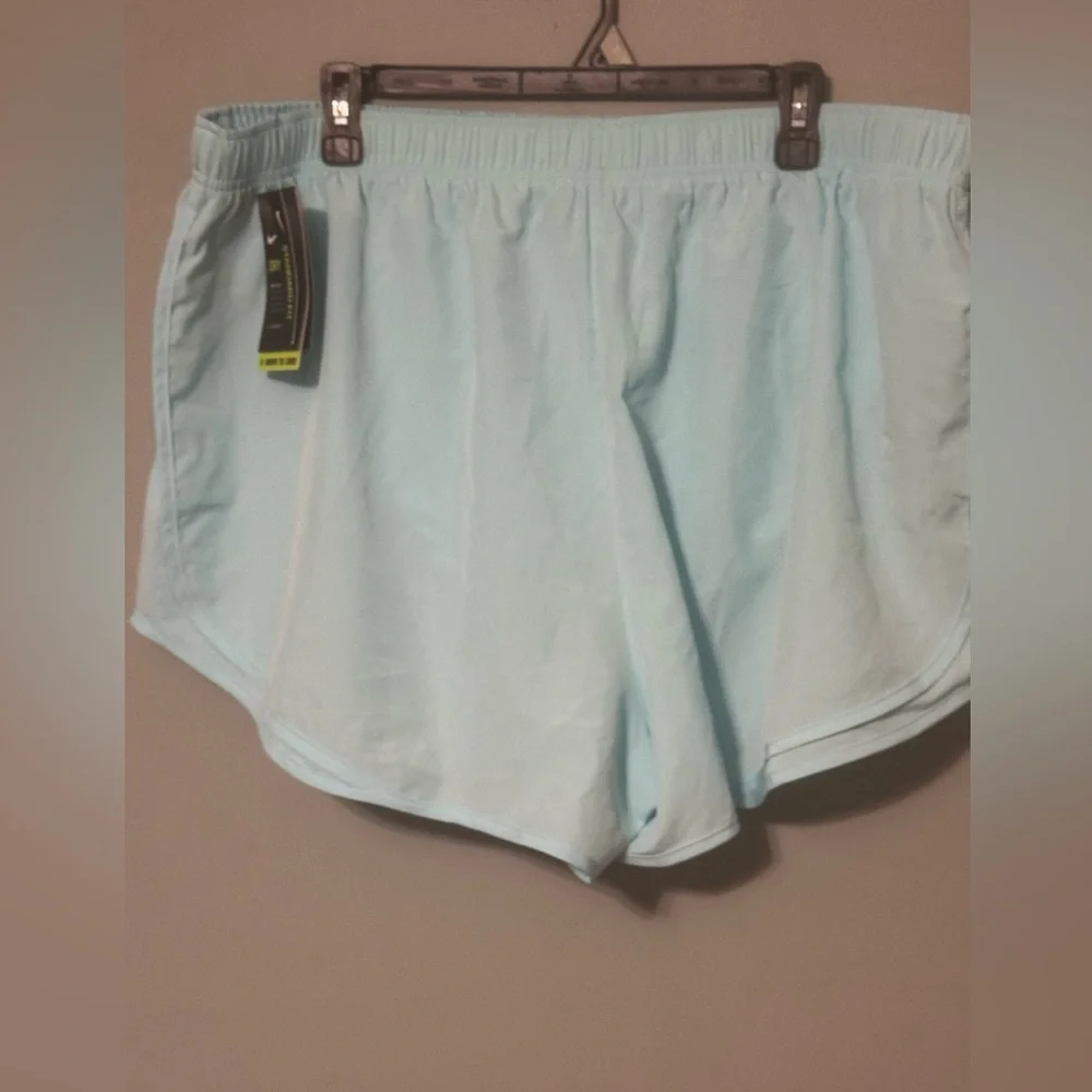 Nike Blue Athletic Shorts Relaxed Fit - Picture 4 of 6